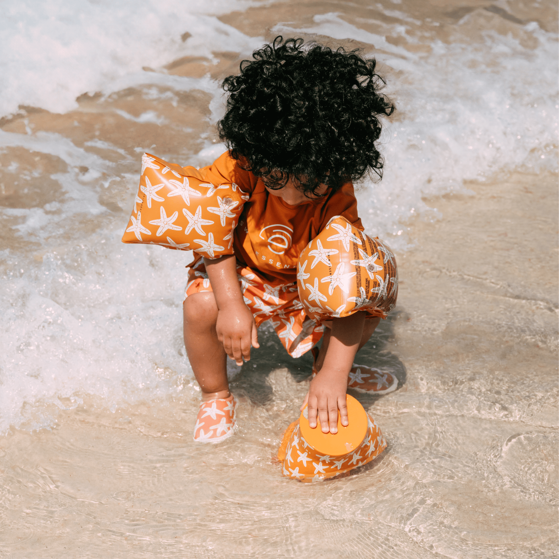 Swim Essentials Inflatable Arm Bands - Sea Stars, 2-6 yrs image 2