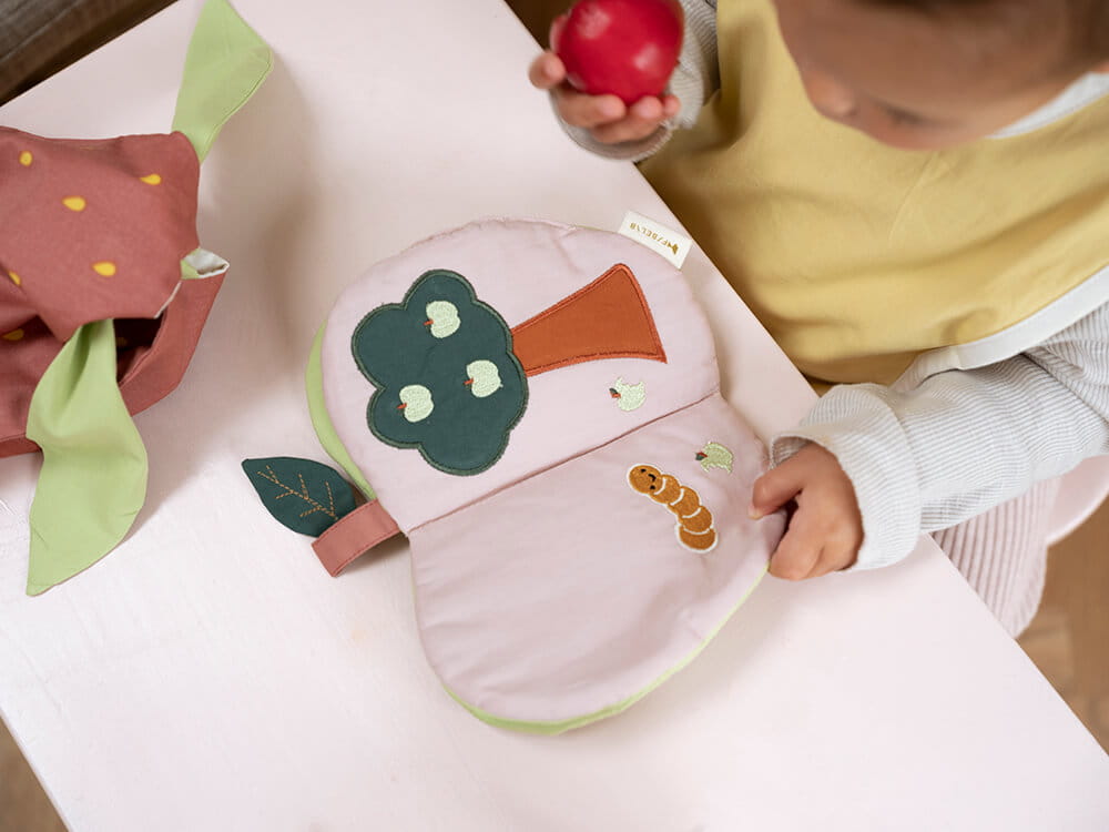 Fabelab - Fabric Book - Green Apple, 22 cm image 2