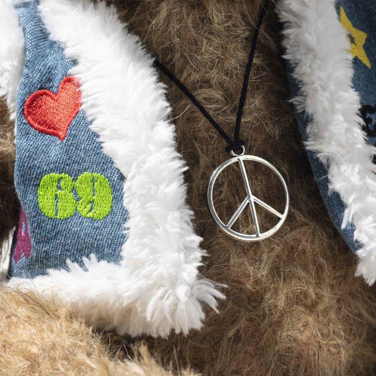 Steiff Rocks Limited Edition Teddy Bear - Woodstock, 32 cm image 6