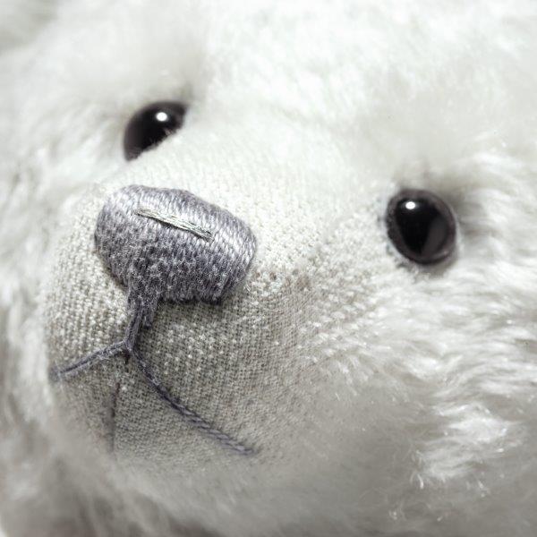 Steiff Limited Edition Teddy Bear -Queen Elizabeth II Dedication to Service, 46 cm image 3