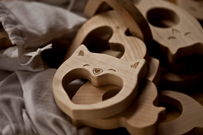 Wooden Story Soother - Smiley Cat image 4