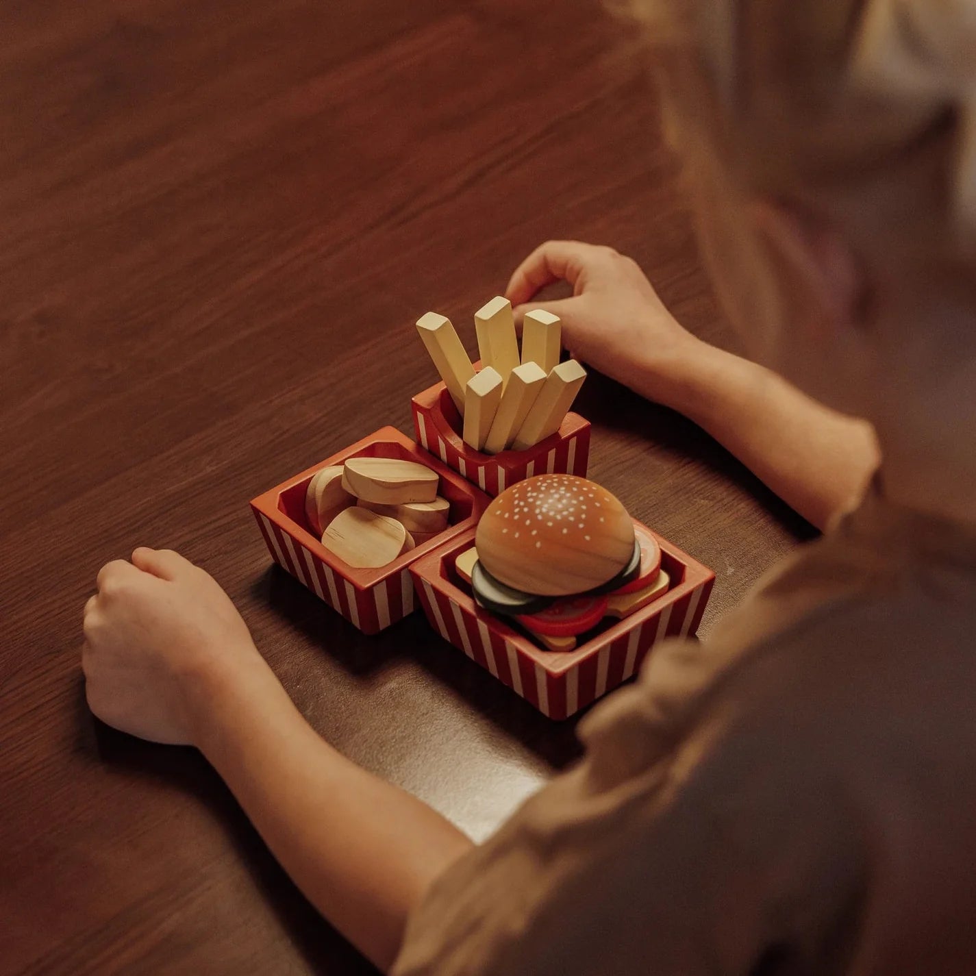 MamaMemo Wooden Food - Burger Set image 2