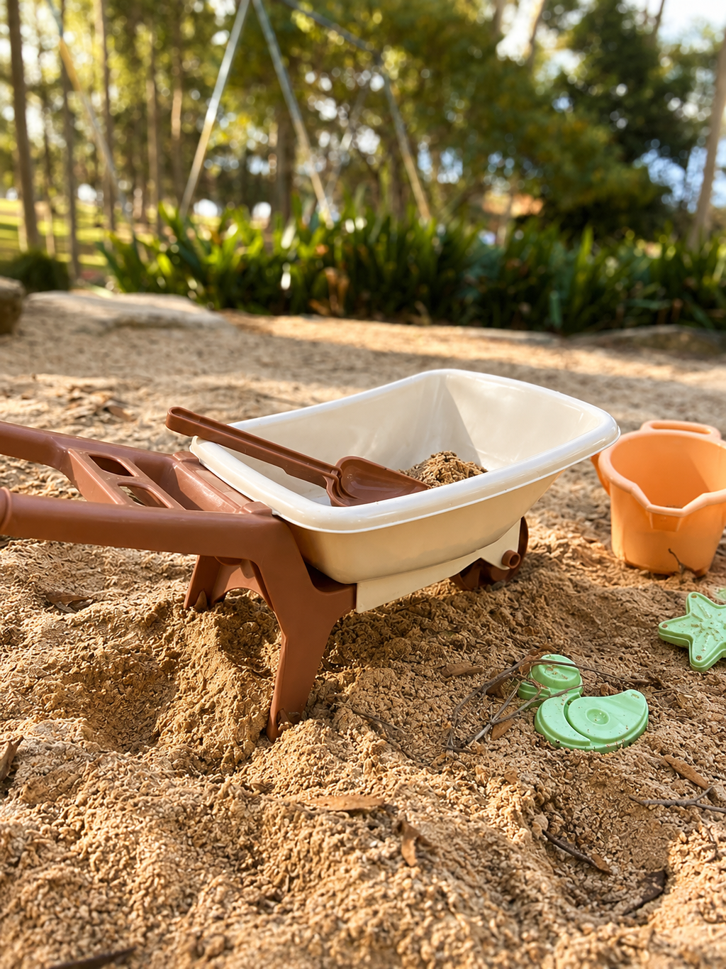 Plasto Soft Neutrals Wheelbarrow Set, 6 pcs image 3