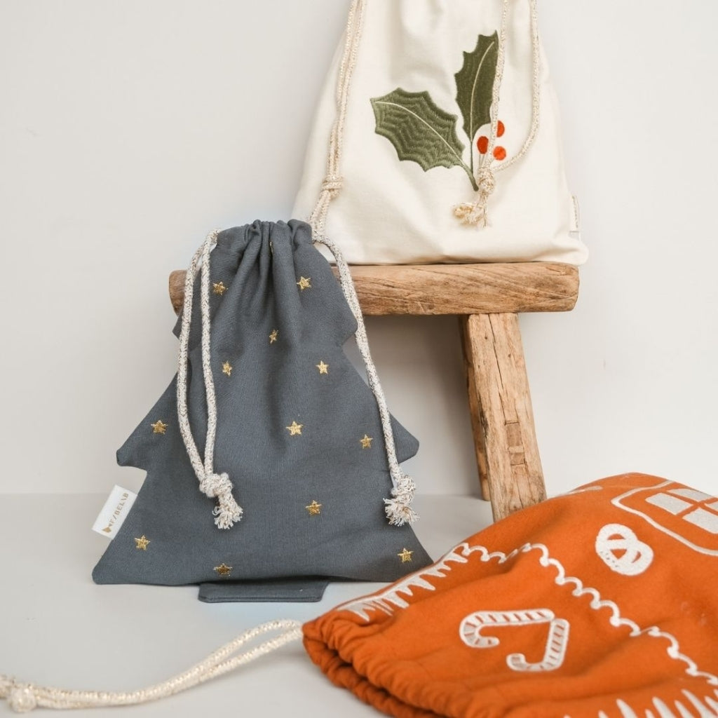 Fabelab Christmas - Gift Bag Holly embroidery Natural, 34 cm image 2