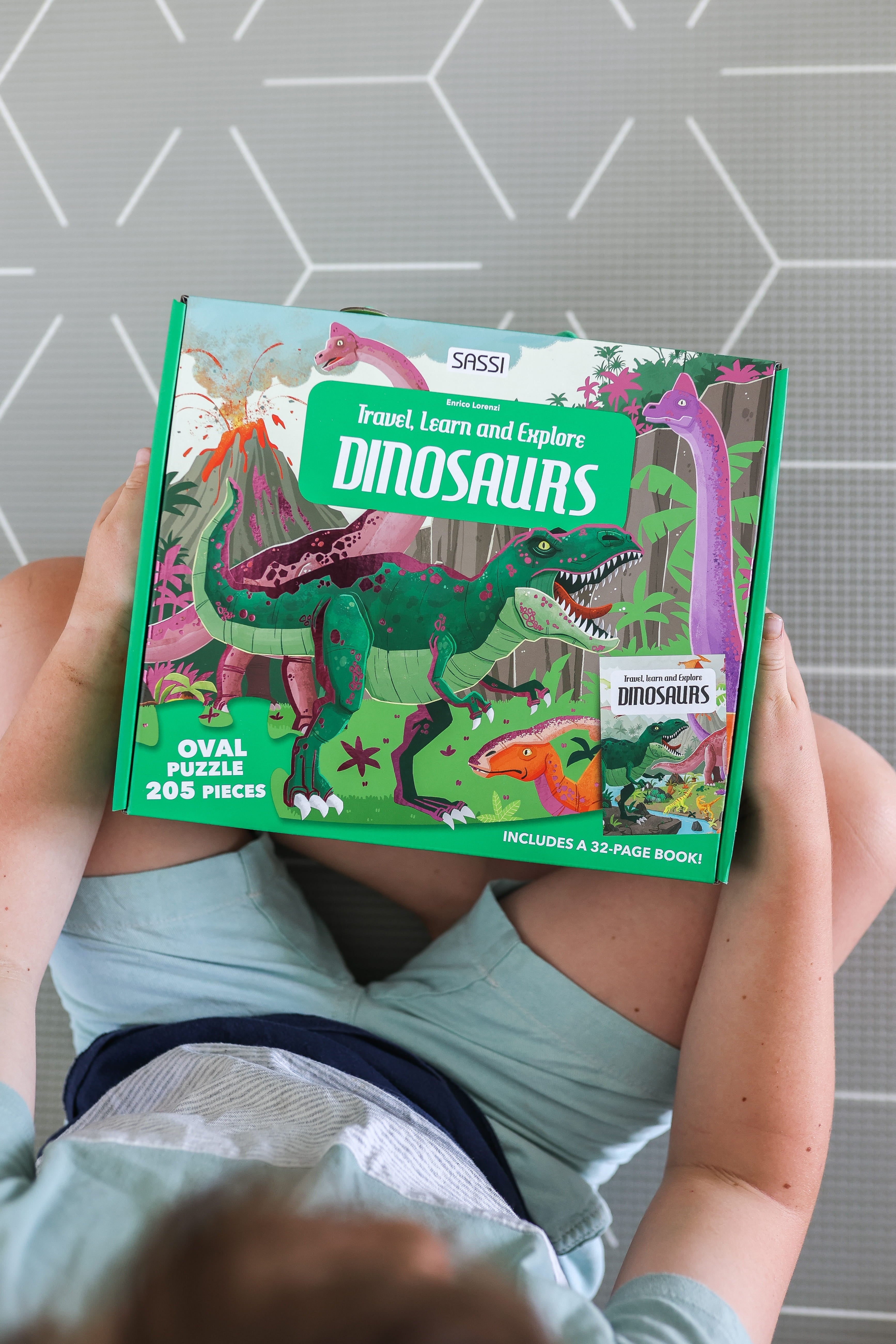Sassi Travel, Learn and Explore - Puzzle and Book Set - Dinosaurs, 205 pcs image 2