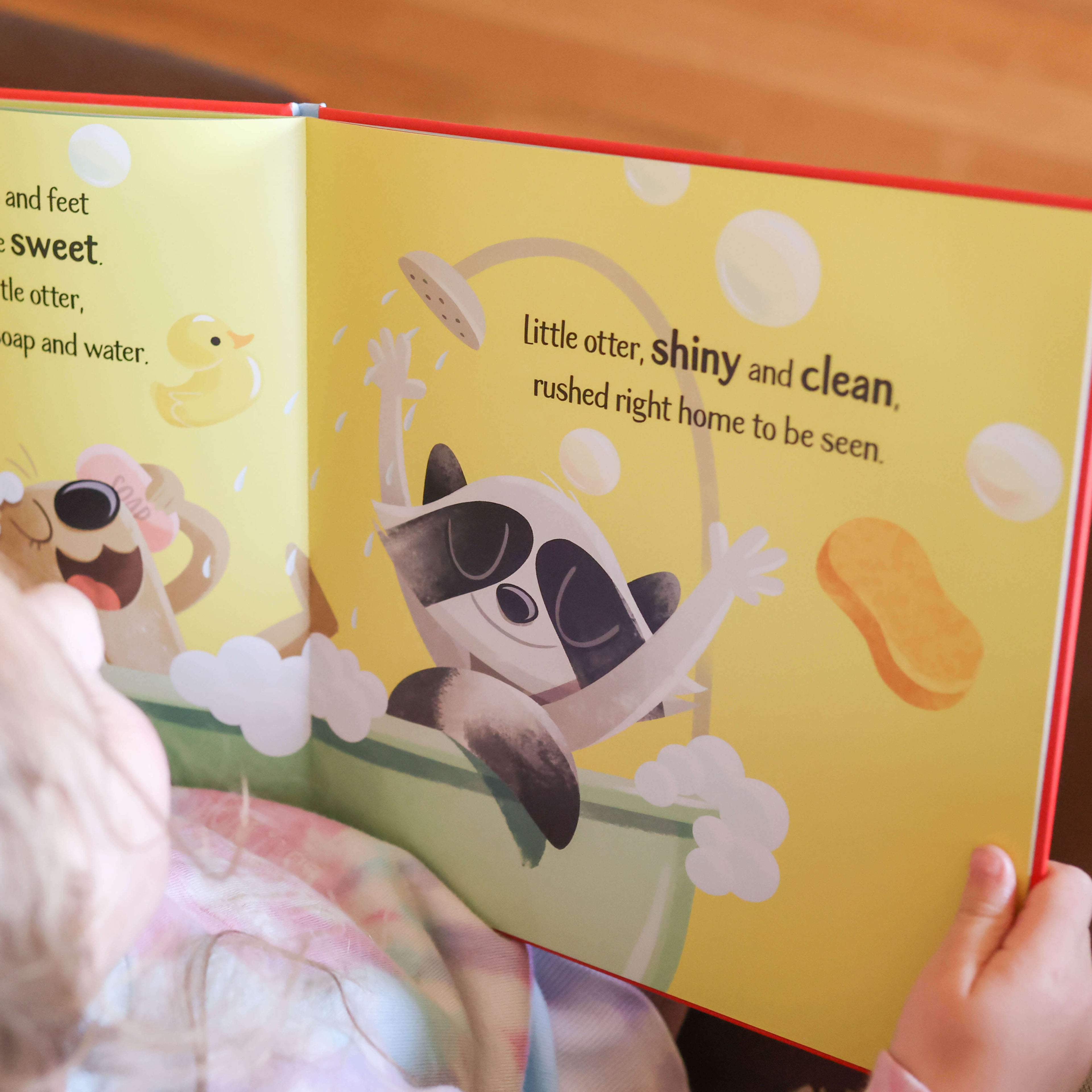 Sassi Story Book - Little Otter Cleans Up image 3