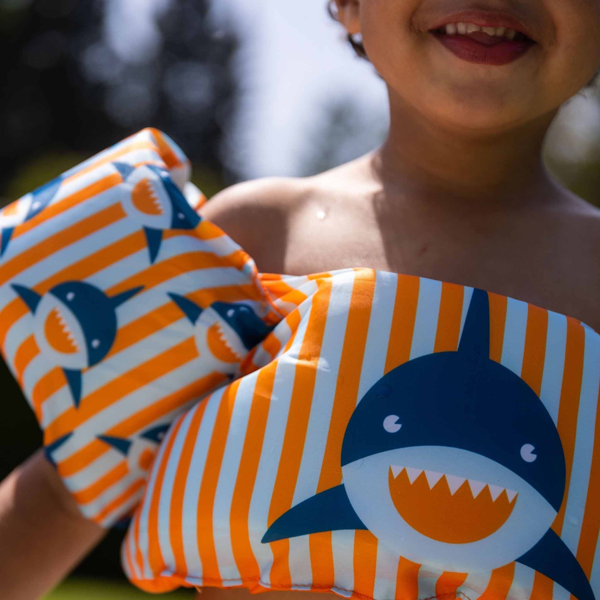 Swim Essentials Puddle Jumper Swim Vest - Tropic Shark, 2-6 yrs image 2