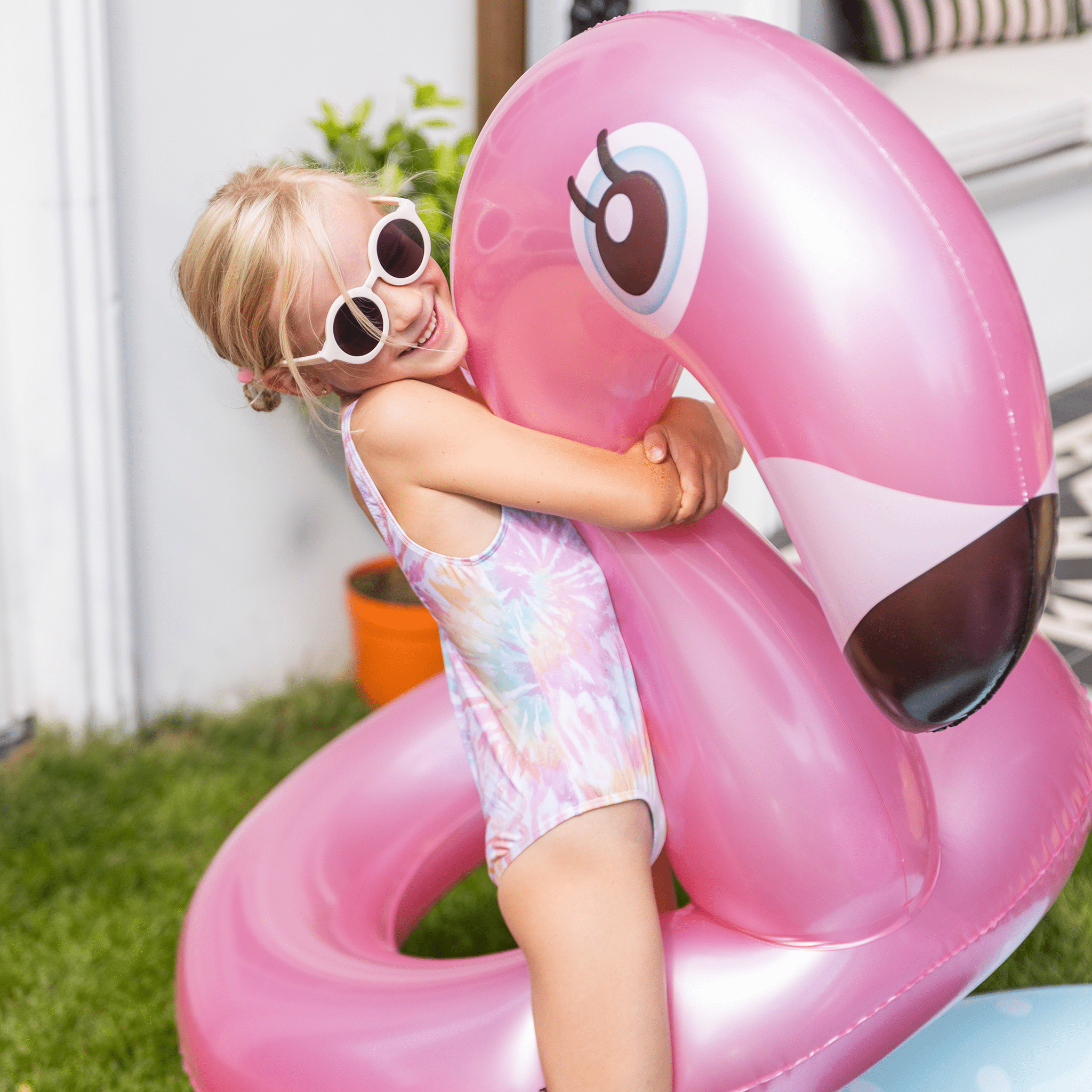 Swim Essentials Inflatable Swim Ring - Flamingo Rose Gold, 95 cm image 3