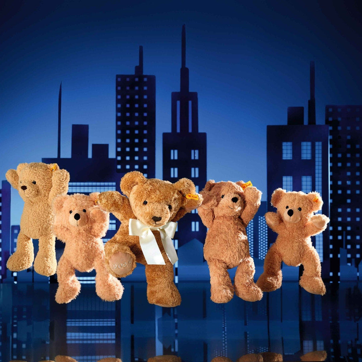 Steiff Fynn Teddy Bear, 40 cm image 2