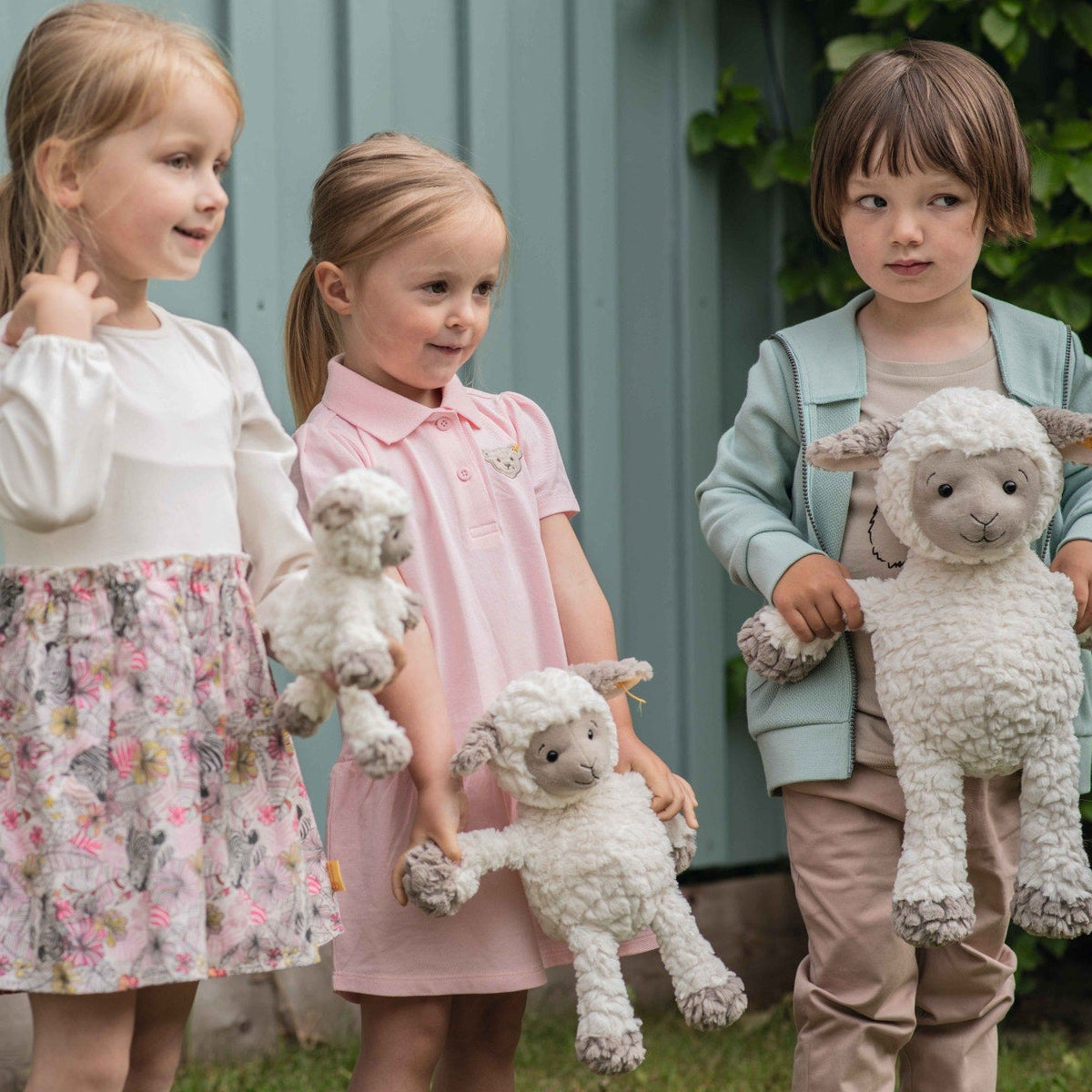 Steiff Soft Cuddly Friends - Lita Lamb, 20 cm image 2