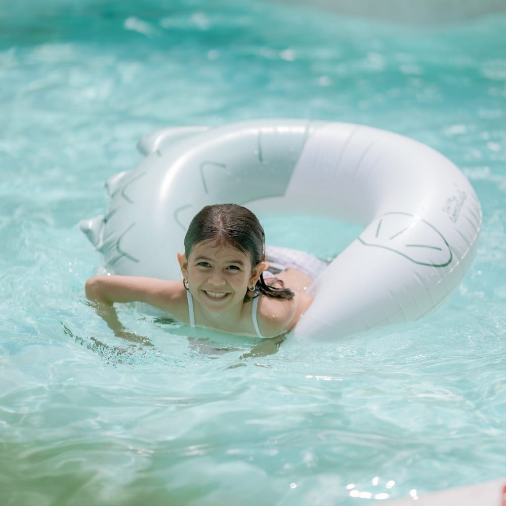 Swim Essentials Inflatable Swim Ring - Puck Pufferfish, 95 cm image 4