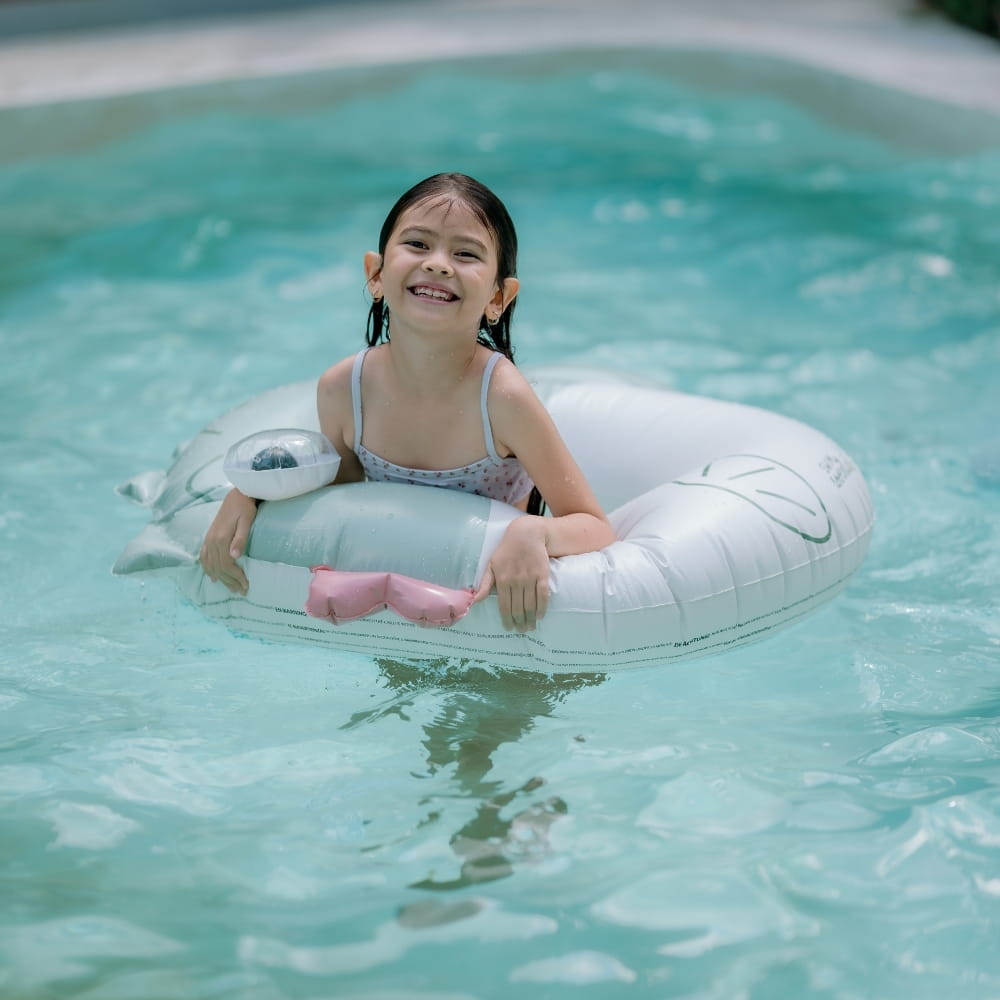 Swim Essentials Inflatable Swim Ring - Puck Pufferfish, 95 cm image 6