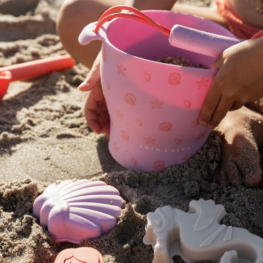 Swim Essentials Beach Bucket Set - Shell-tastic image 2
