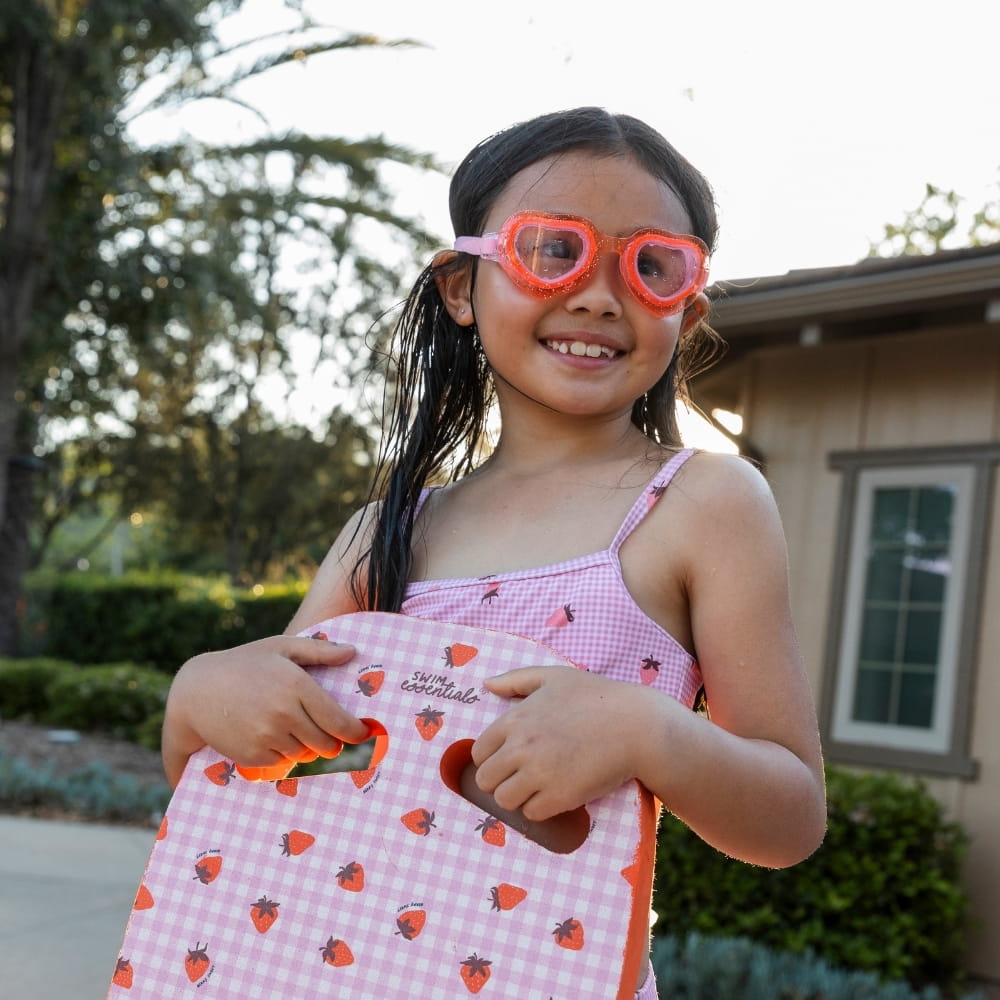 Swim Essentials Heart Goggles - Strawberry Fields image 4