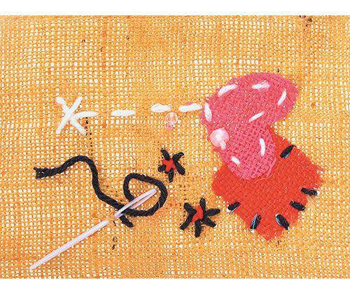 Plastic Darning Needles Pack of 12 image 2